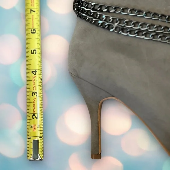 Juliet Holy Women’s Gray Beige Chain Stiletto Heel Peep Toe Ankle Boots Size 8 - Picture 5 of 7